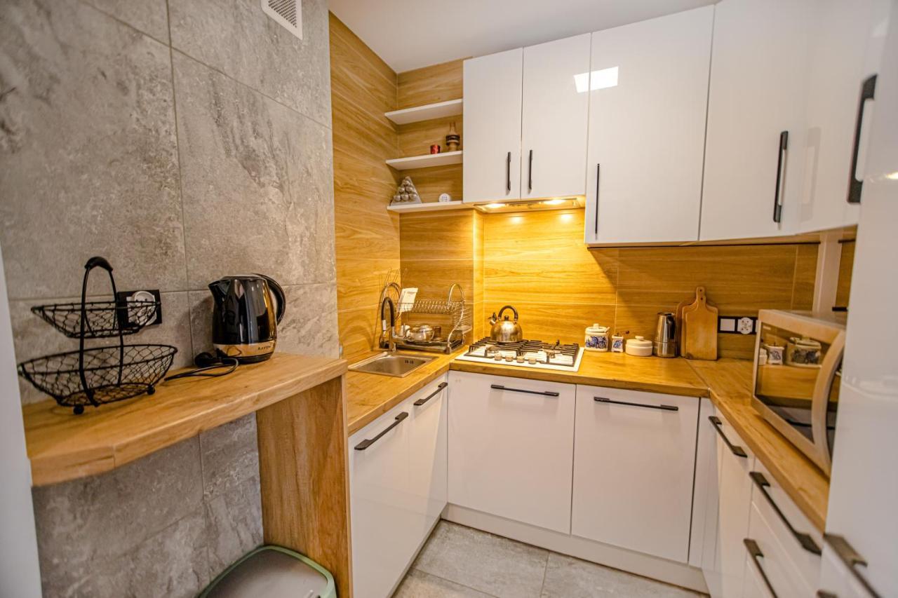 Charming Apt Next To Lazienki Park And City Center Warszawa Zewnętrze zdjęcie