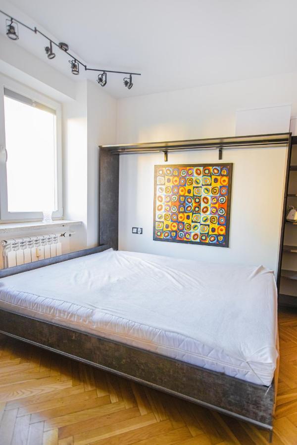 Charming Apt Next To Lazienki Park And City Center Warszawa Zewnętrze zdjęcie